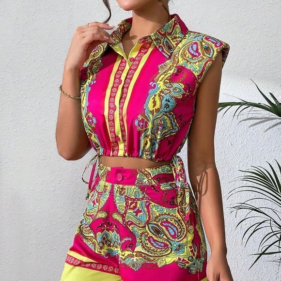 Graphic Print Tie Side Blouse & Shorts - Picture 5 of 5